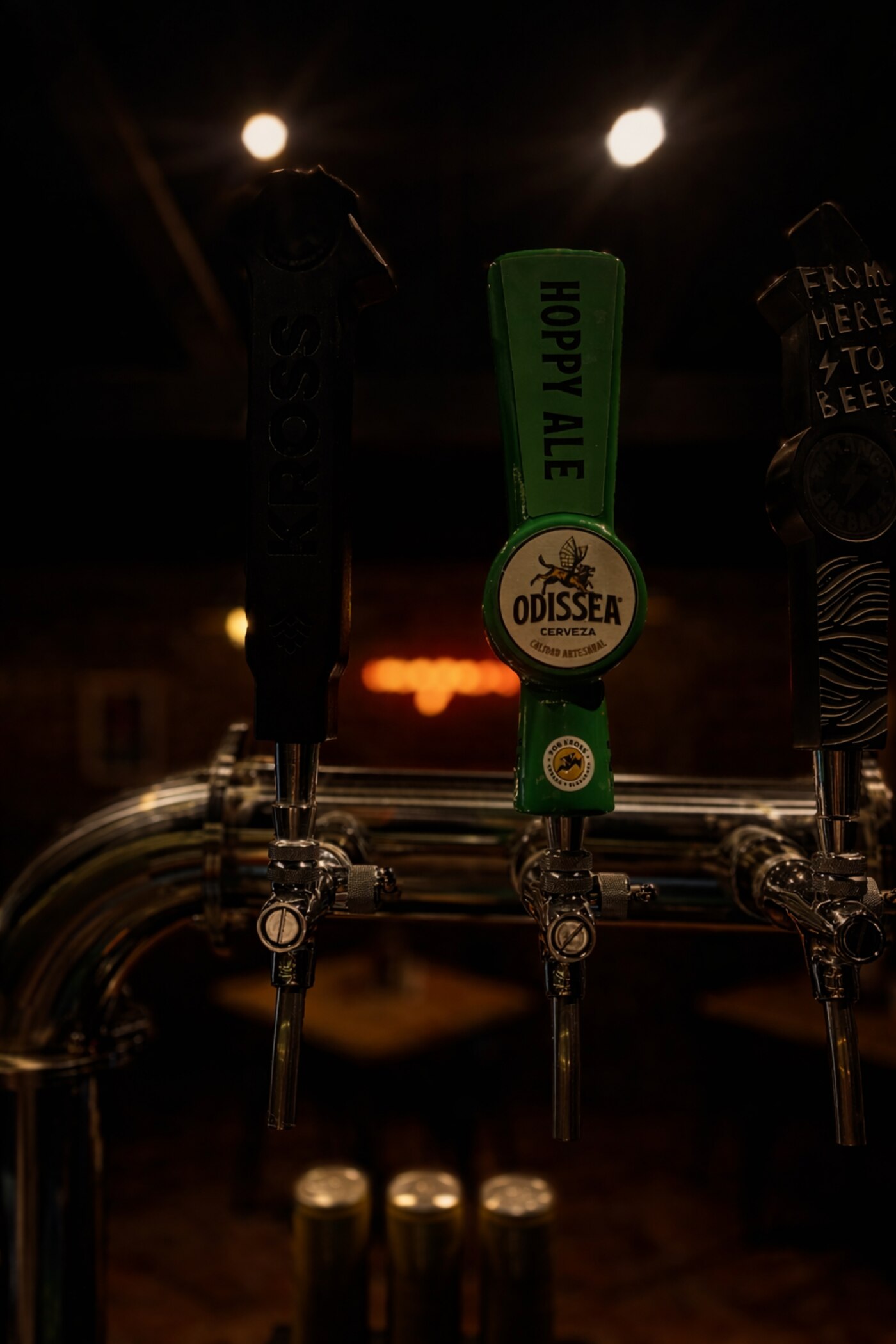 Surtidores de cerveza artesanal en Errante Burger